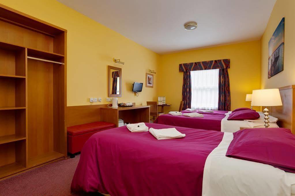 Hotel The Earl Of Derby CBG Exterior foto